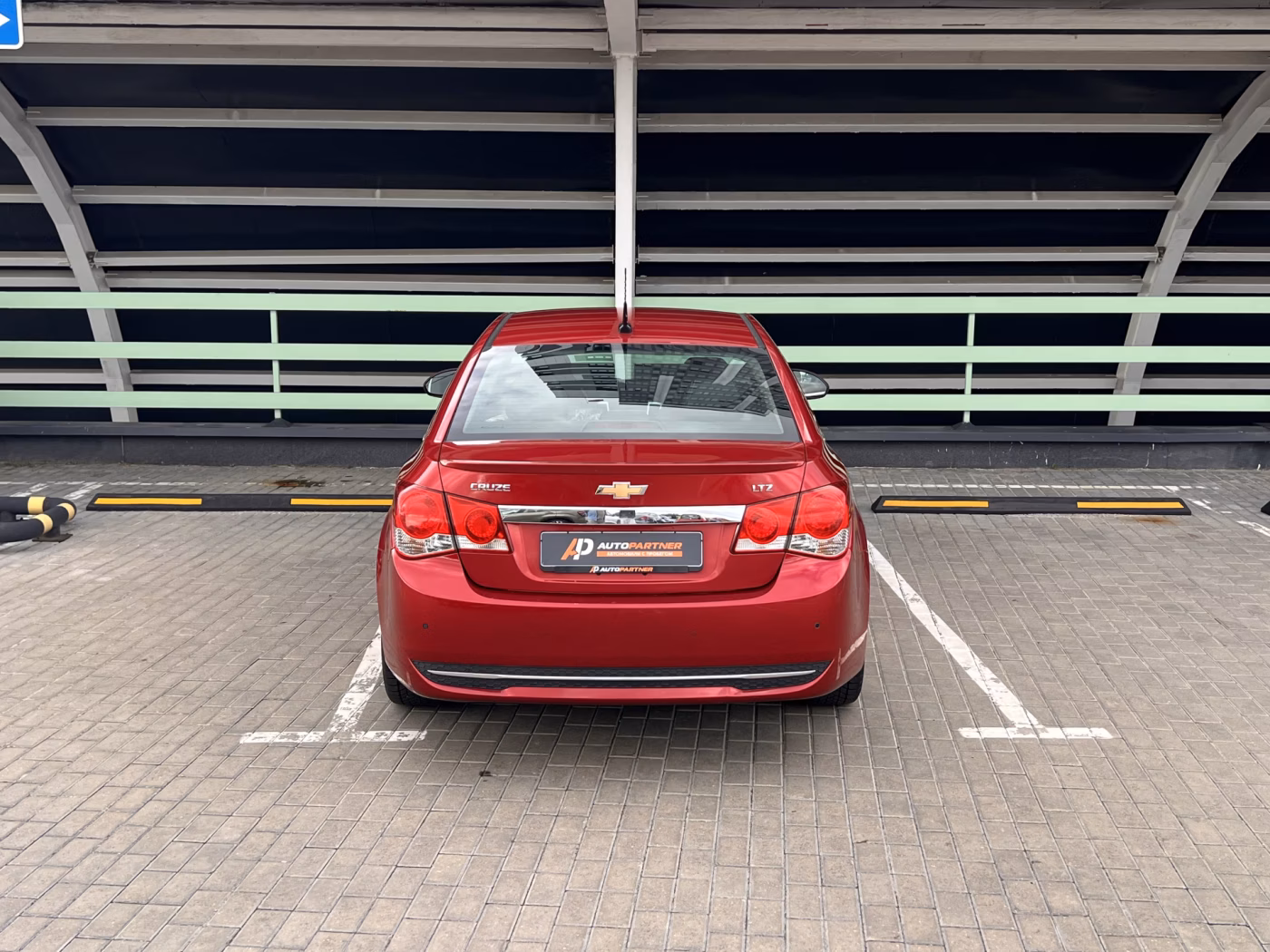 Chevrolet Cruze фото 5