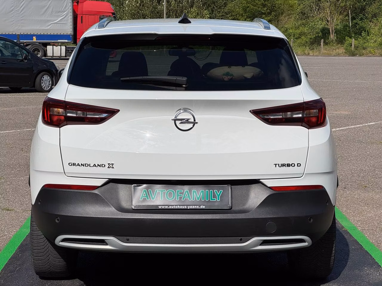 Opel Grandland X фото 6