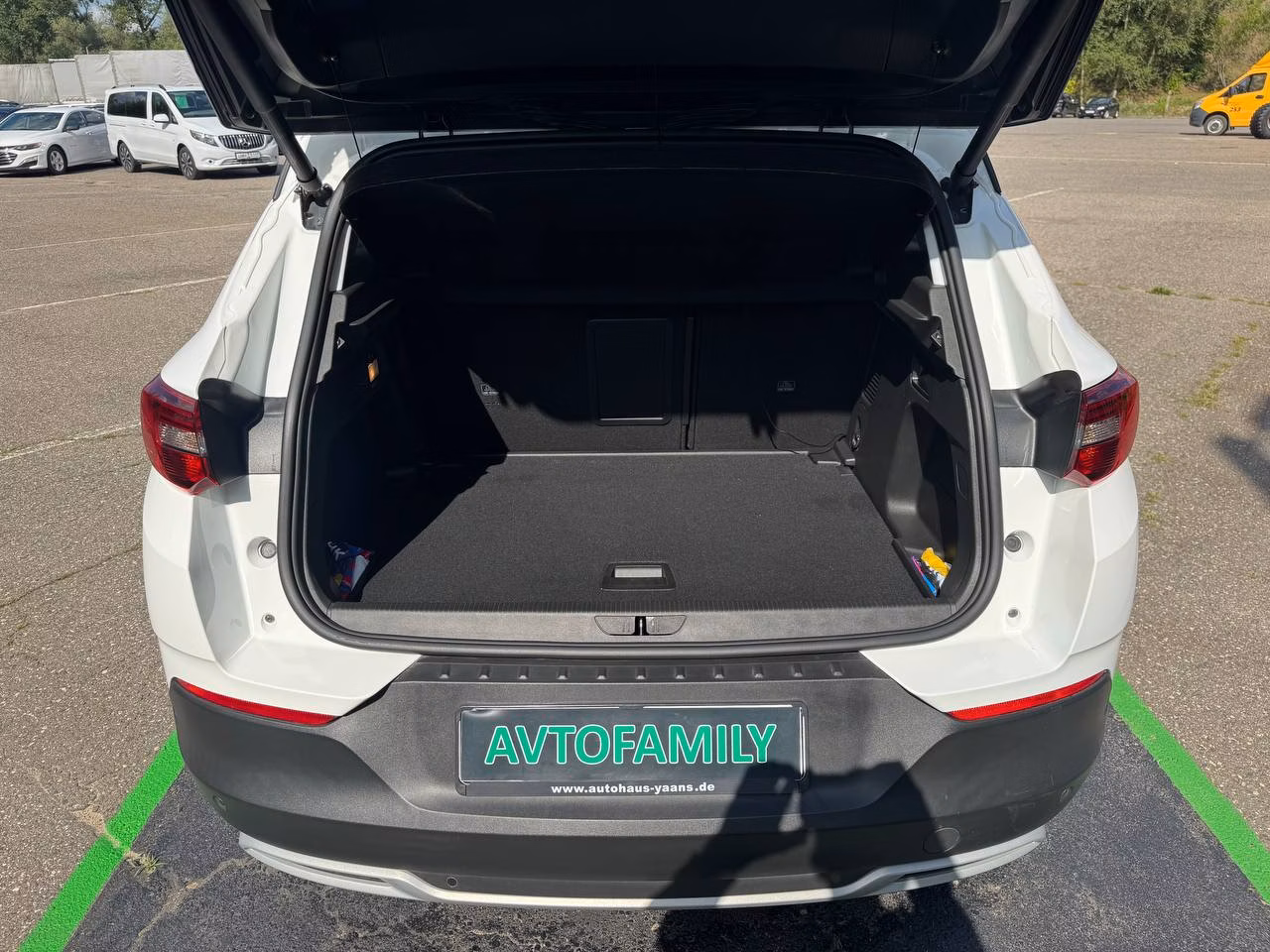 Opel Grandland X фото 7