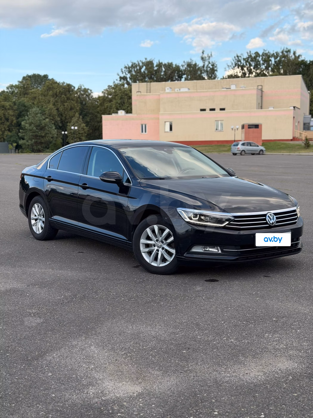 Volkswagen Passat фото 3