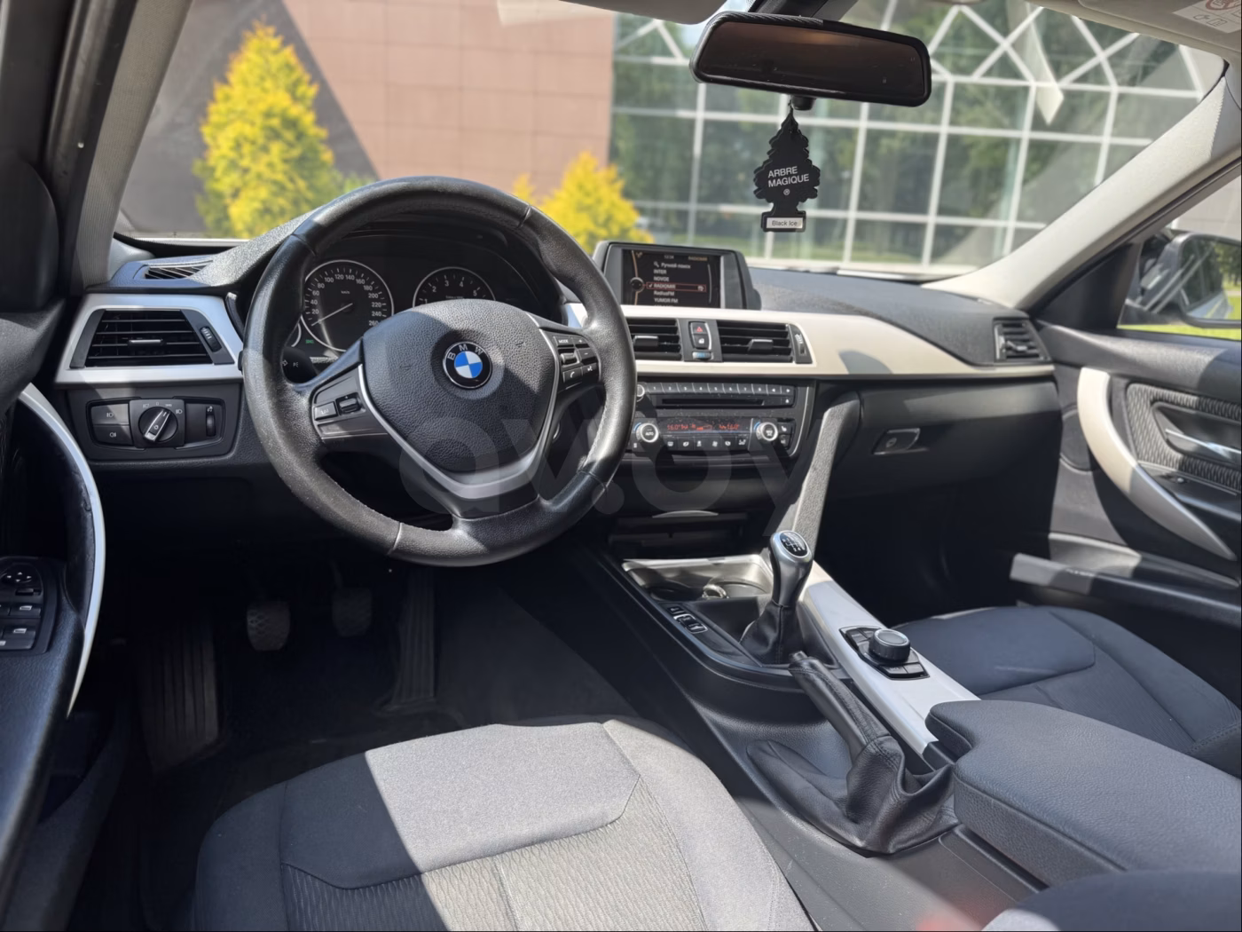 BMW 3 серия фото 21