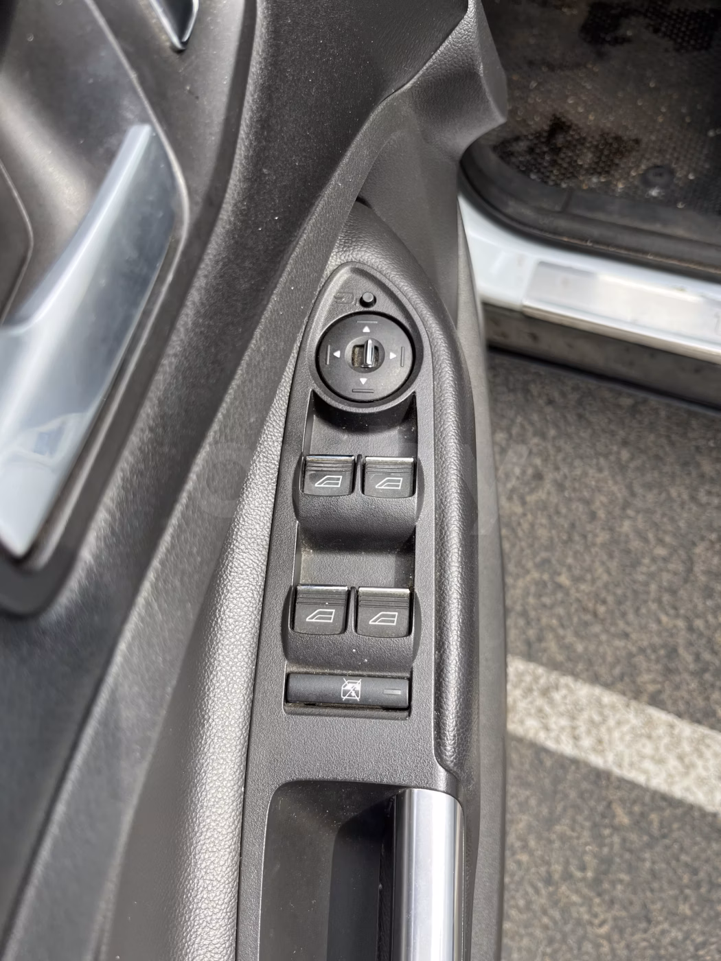 Ford Kuga фото 9