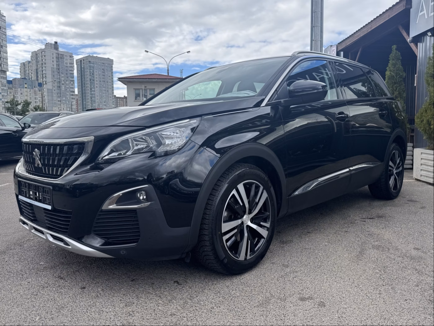 Peugeot 5008 фото 3