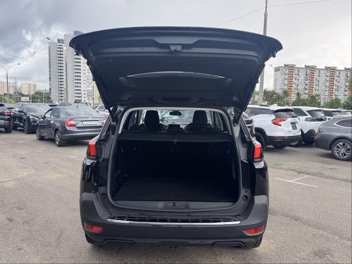 Peugeot 5008 фото 13