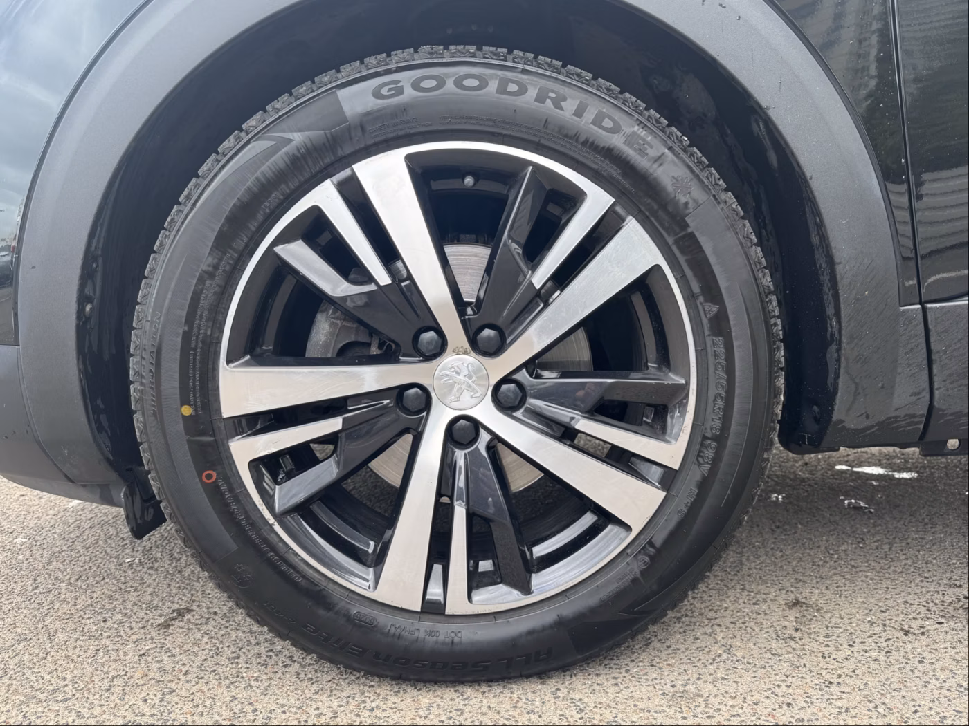 Peugeot 5008 фото 25