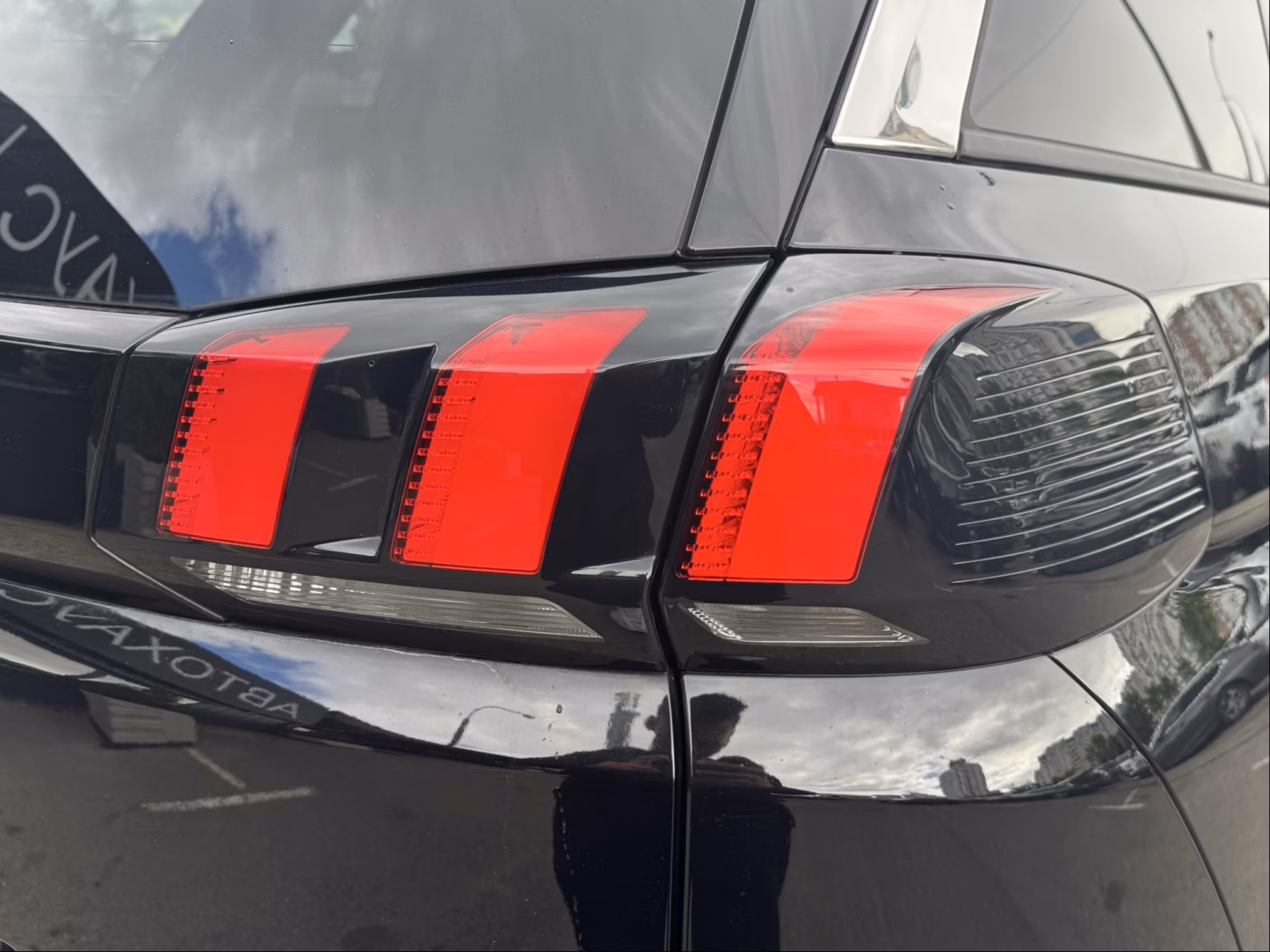 Peugeot 5008 фото 22