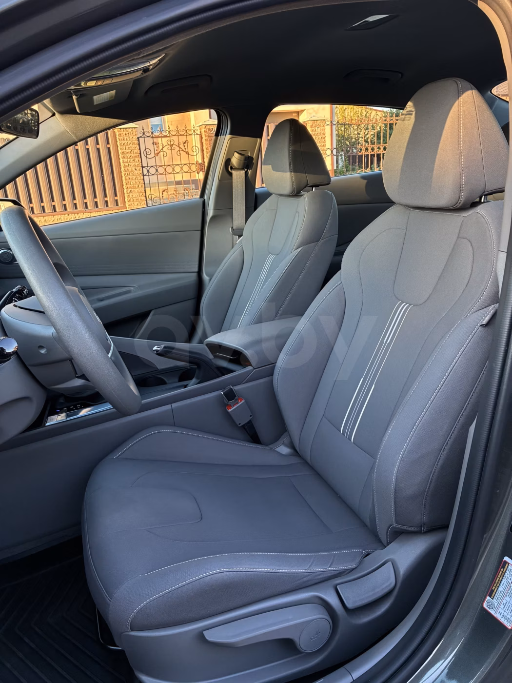 Hyundai Elantra фото 8