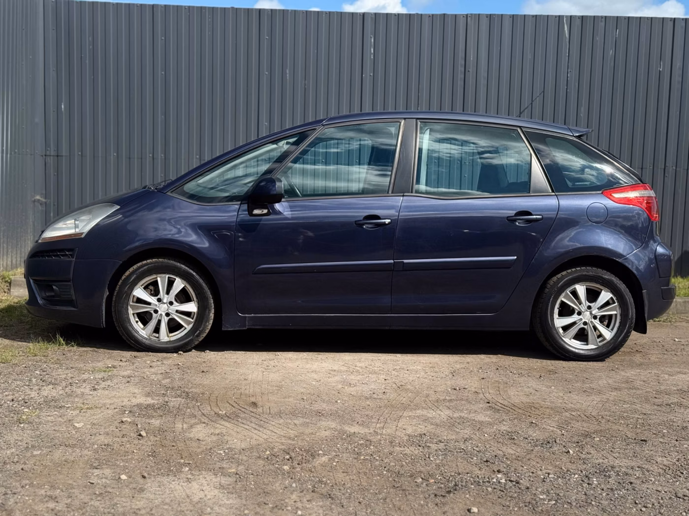 Citroen C4 Picasso фото 8
