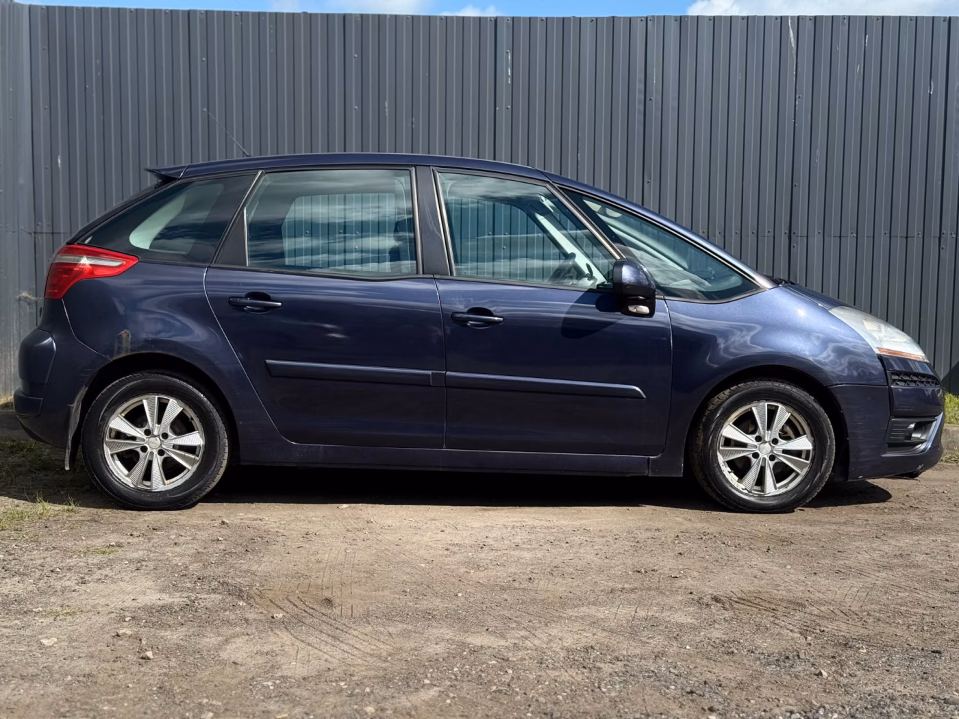 Citroen C4 Picasso фото 4