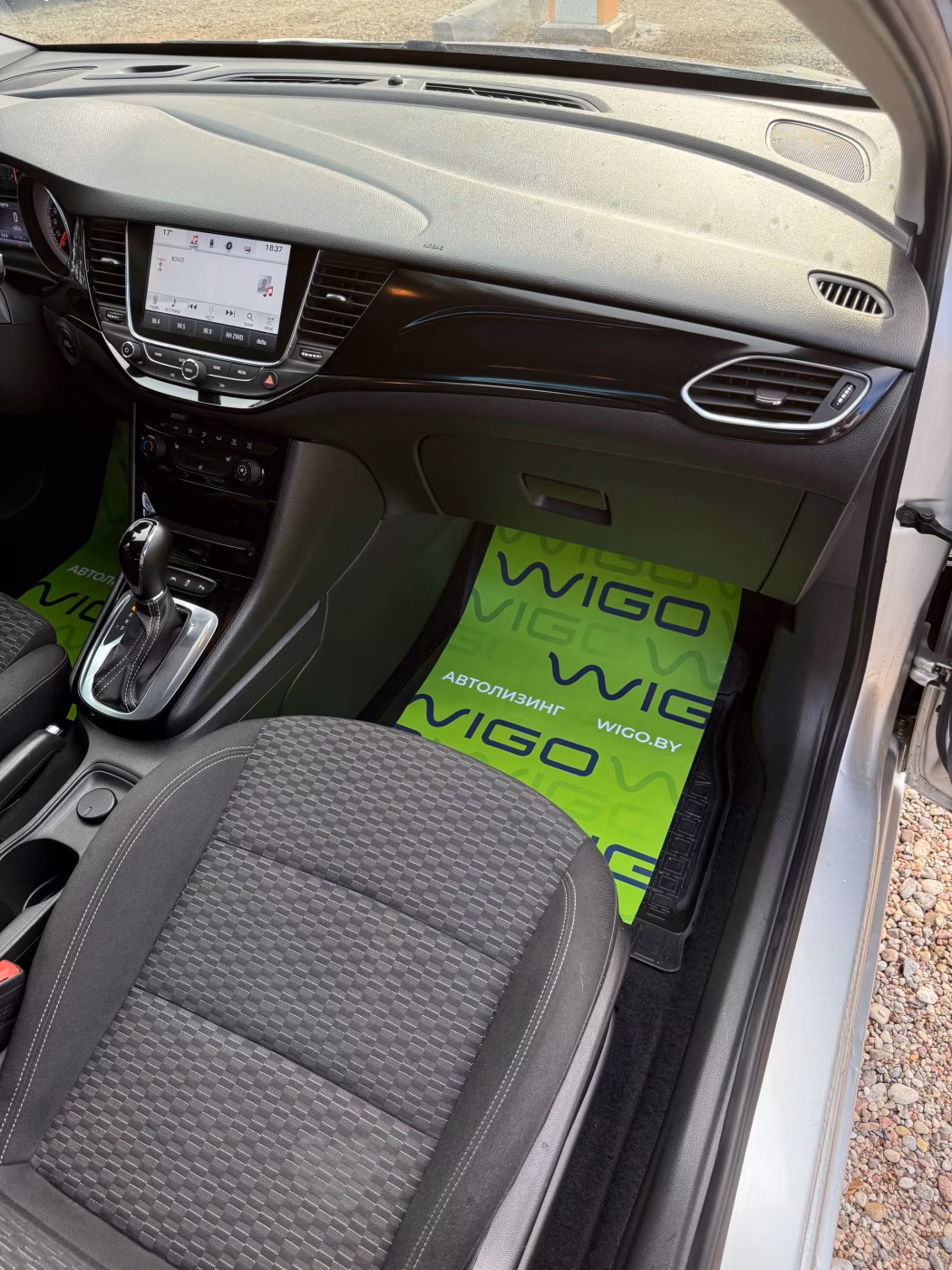 Opel Astra фото 11