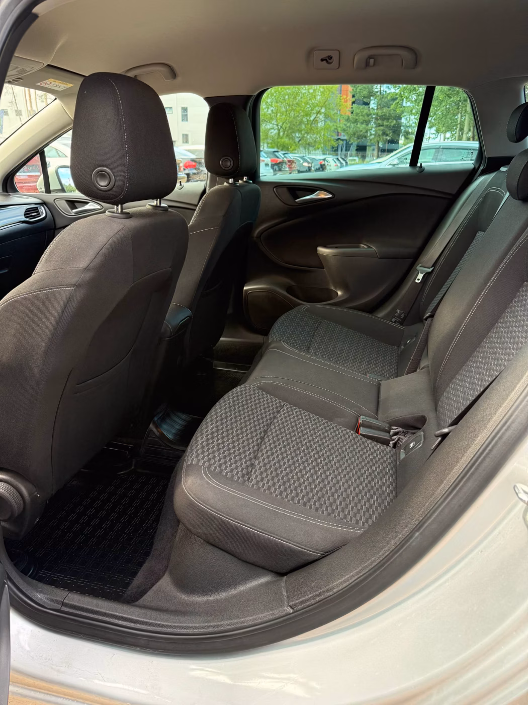 Opel Astra фото 13