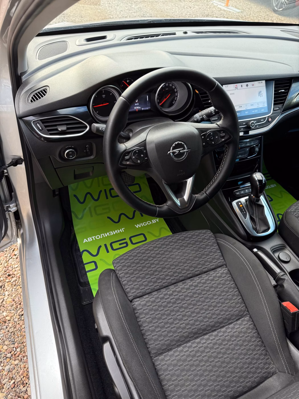 Opel Astra фото 9