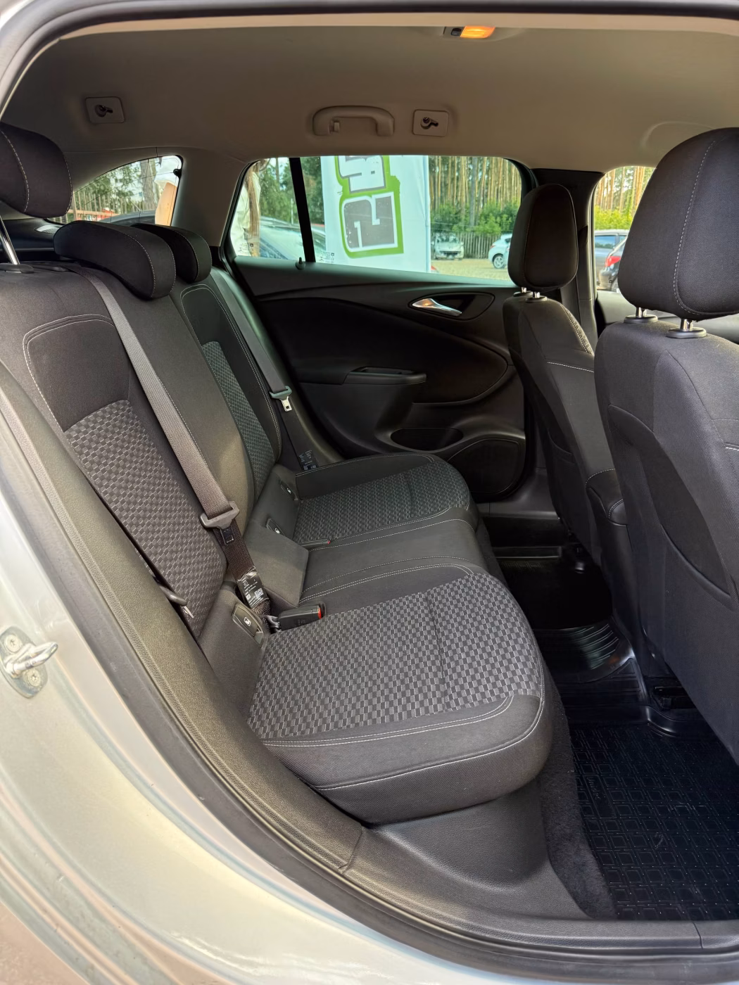 Opel Astra фото 12