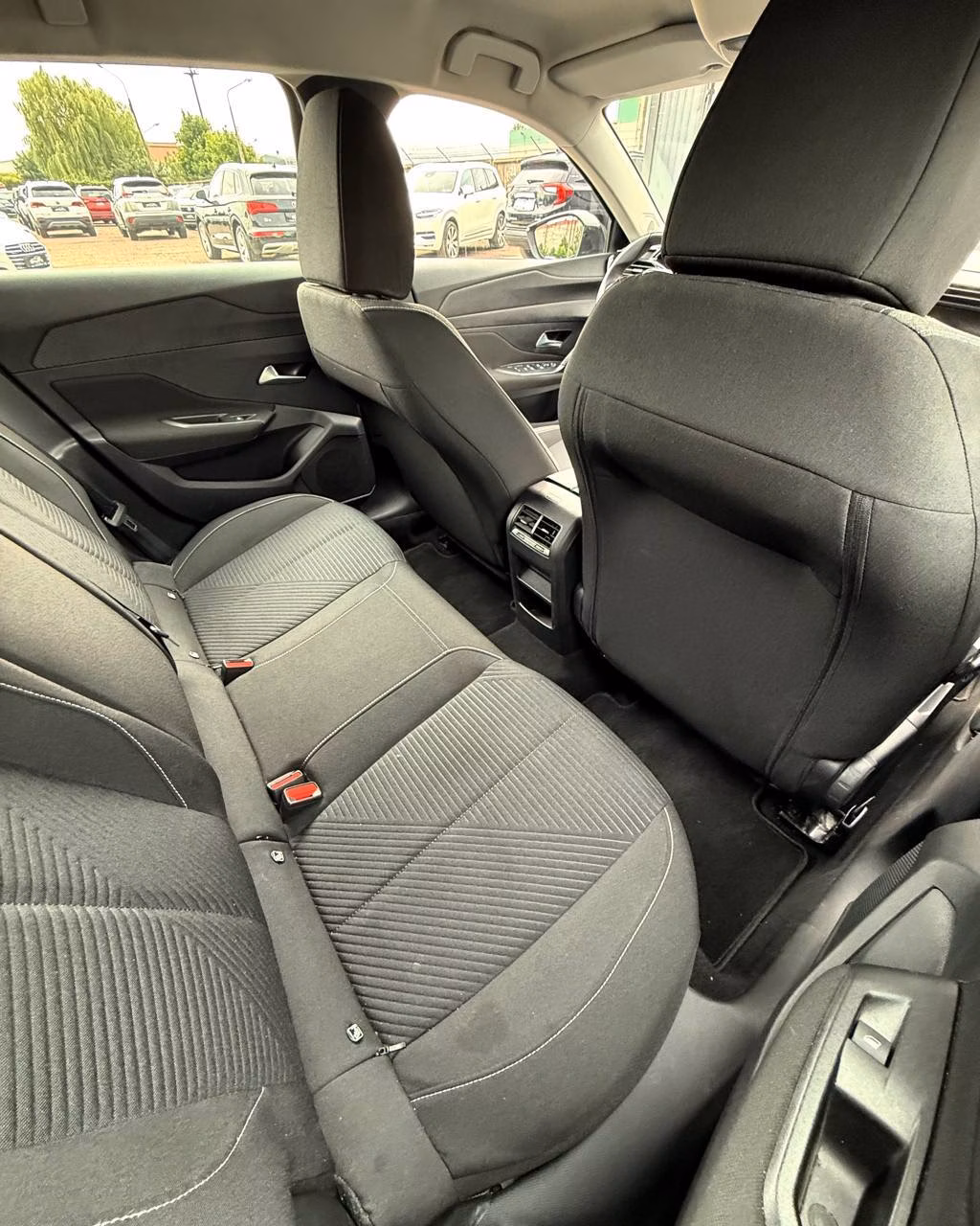 Peugeot 308 фото 13