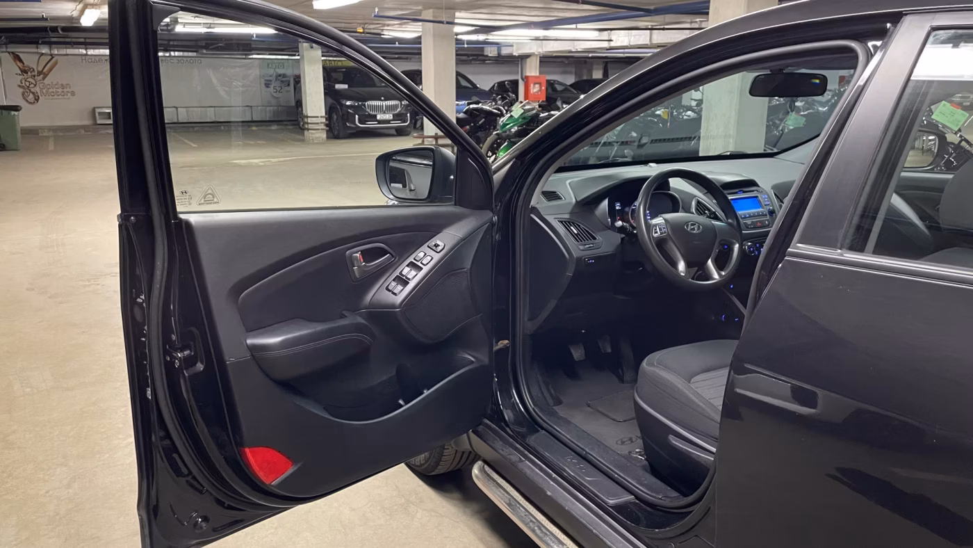 Hyundai ix35 фото 7