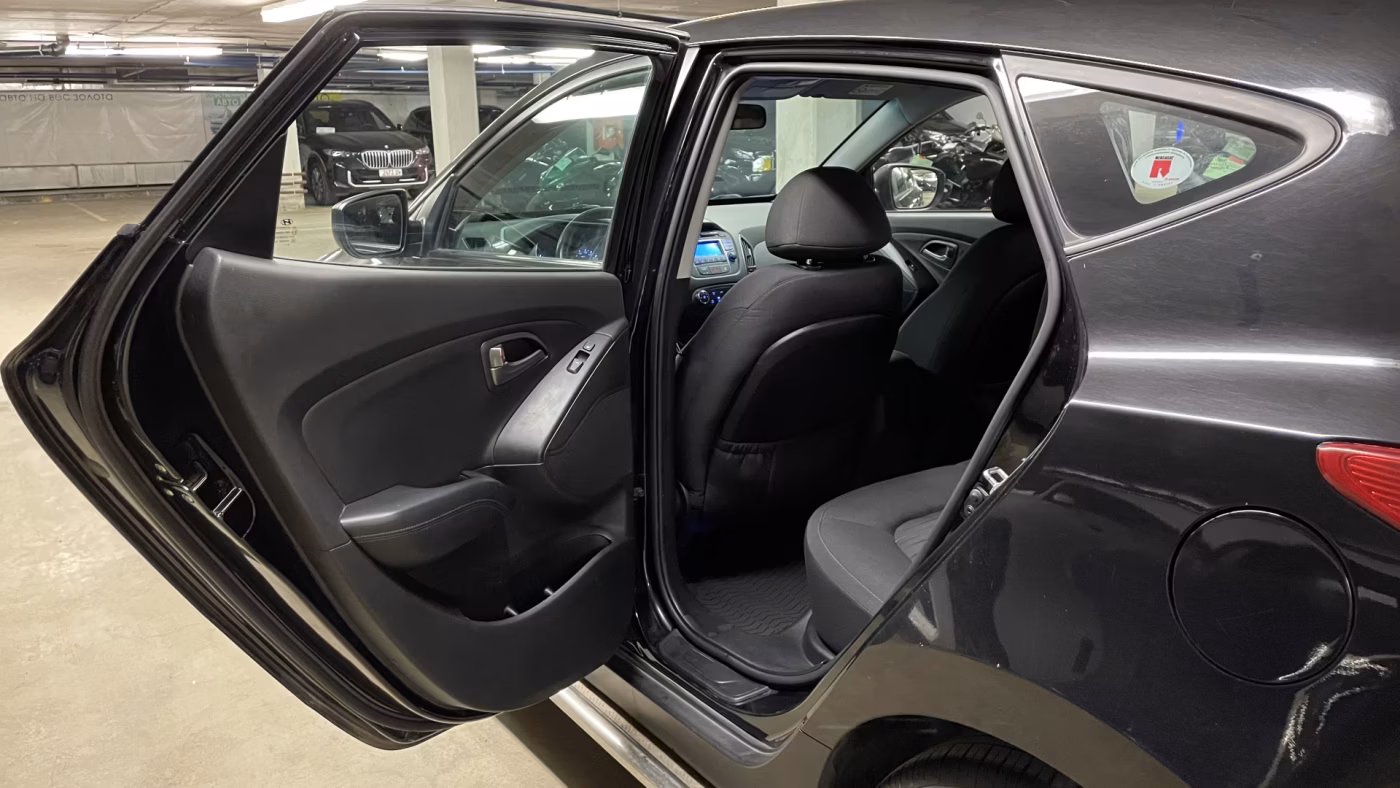 Hyundai ix35 фото 9