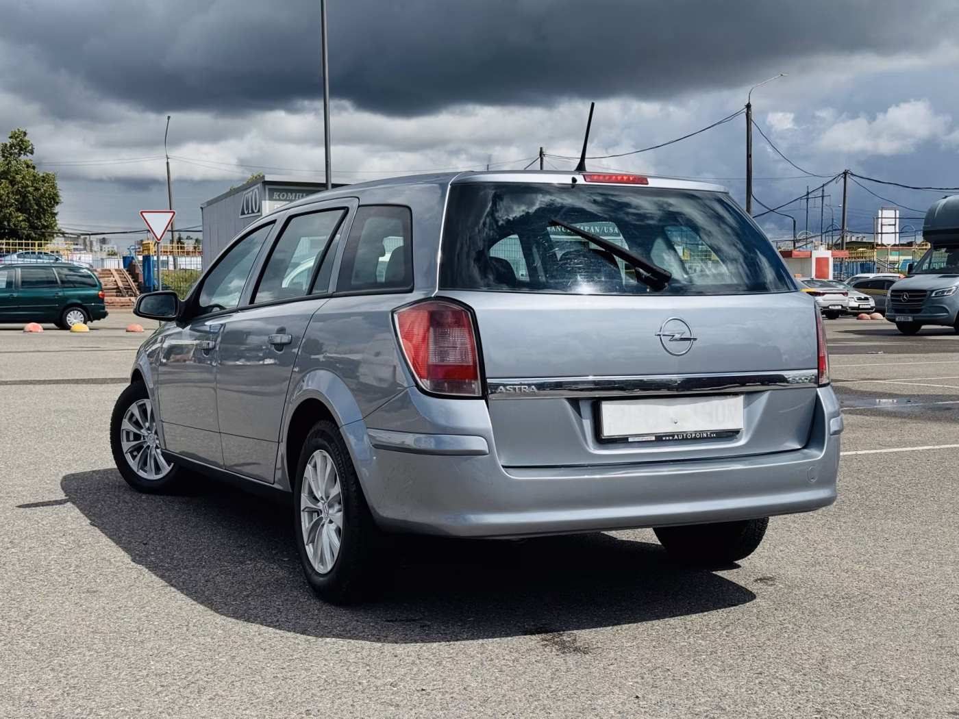 Opel Astra фото 4