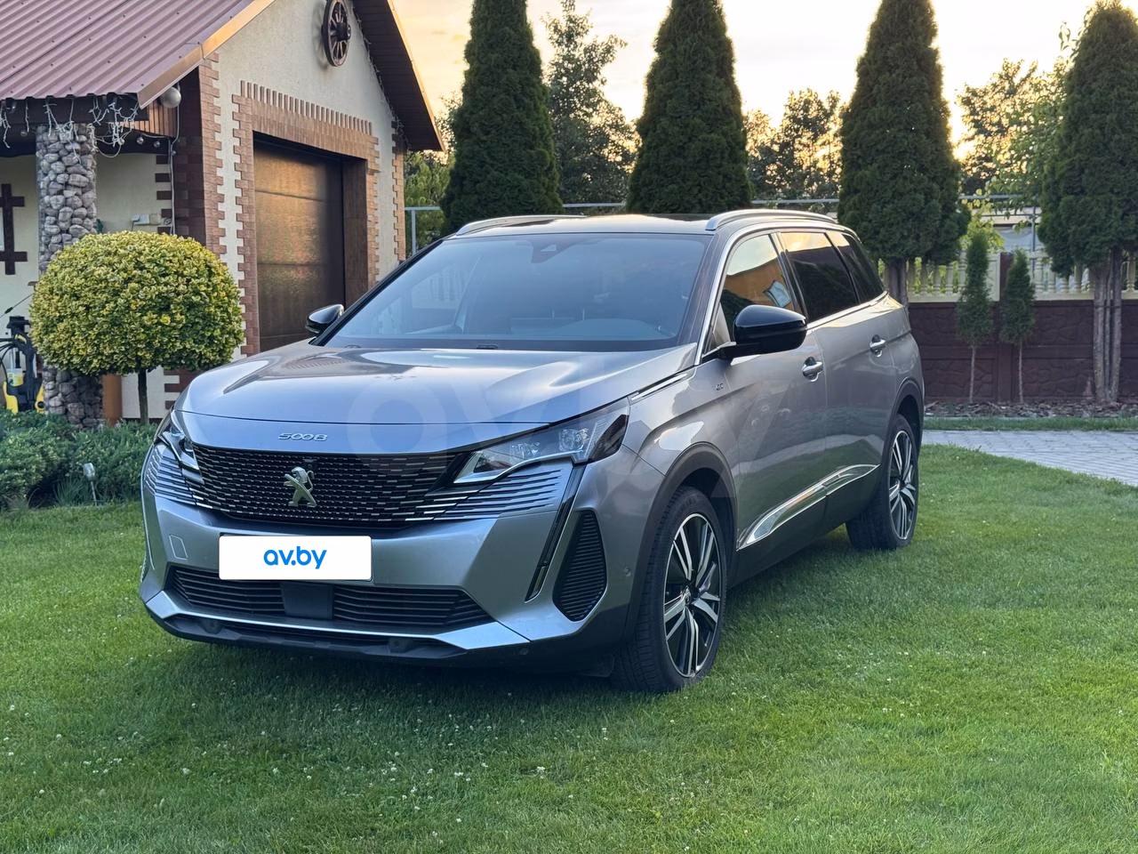 Peugeot 5008 фото 7