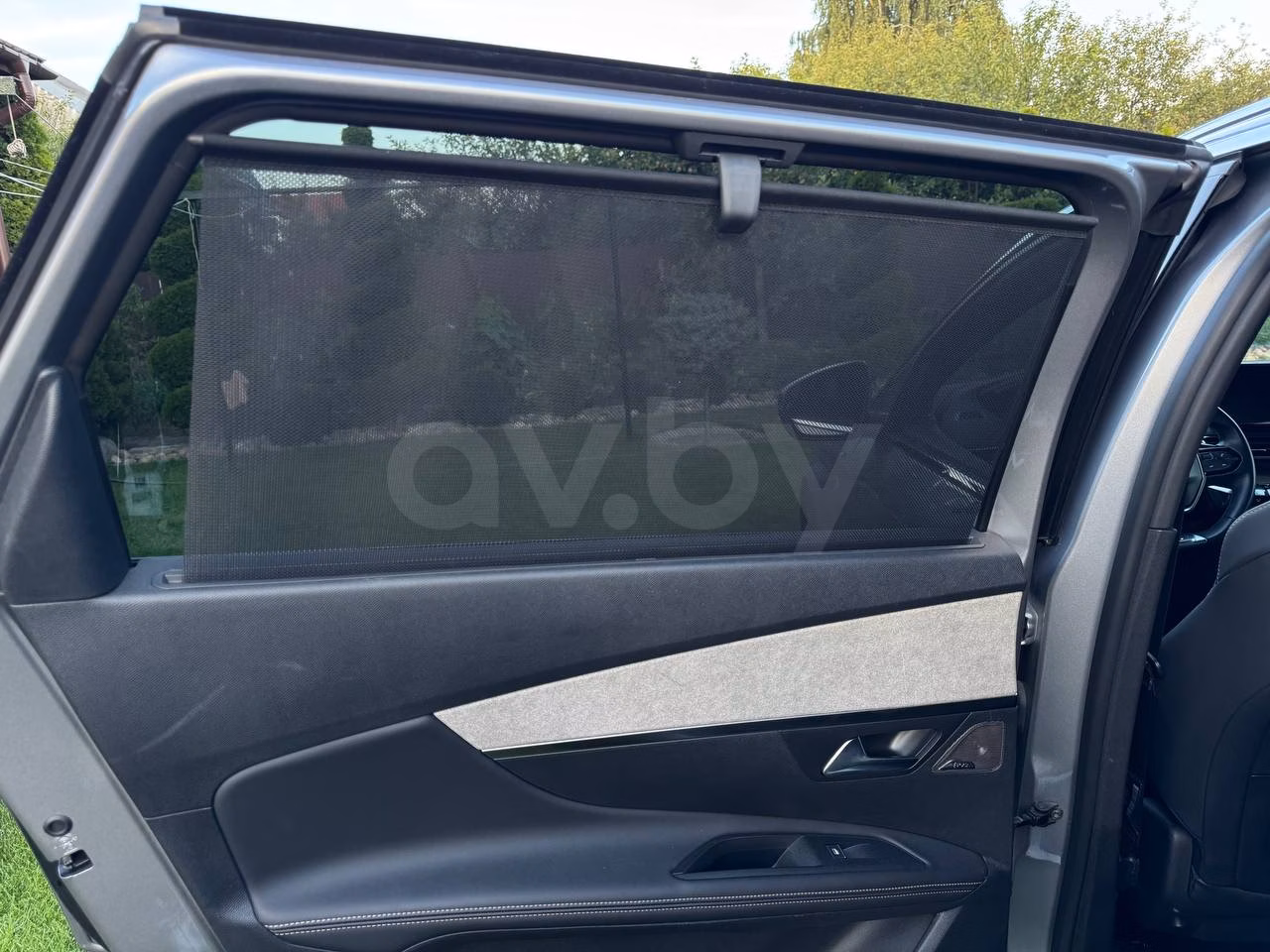 Peugeot 5008 фото 10