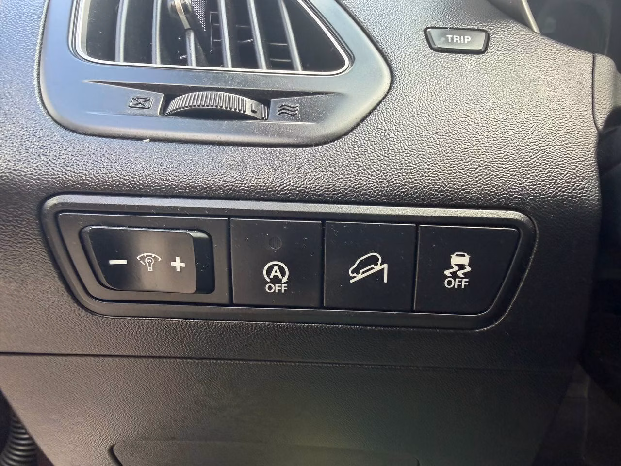 Hyundai ix35 фото 18