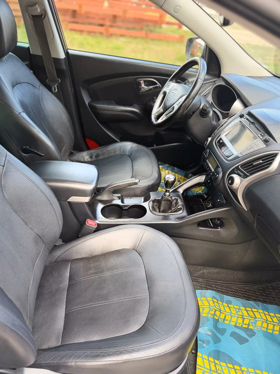 Hyundai ix35 фото 11