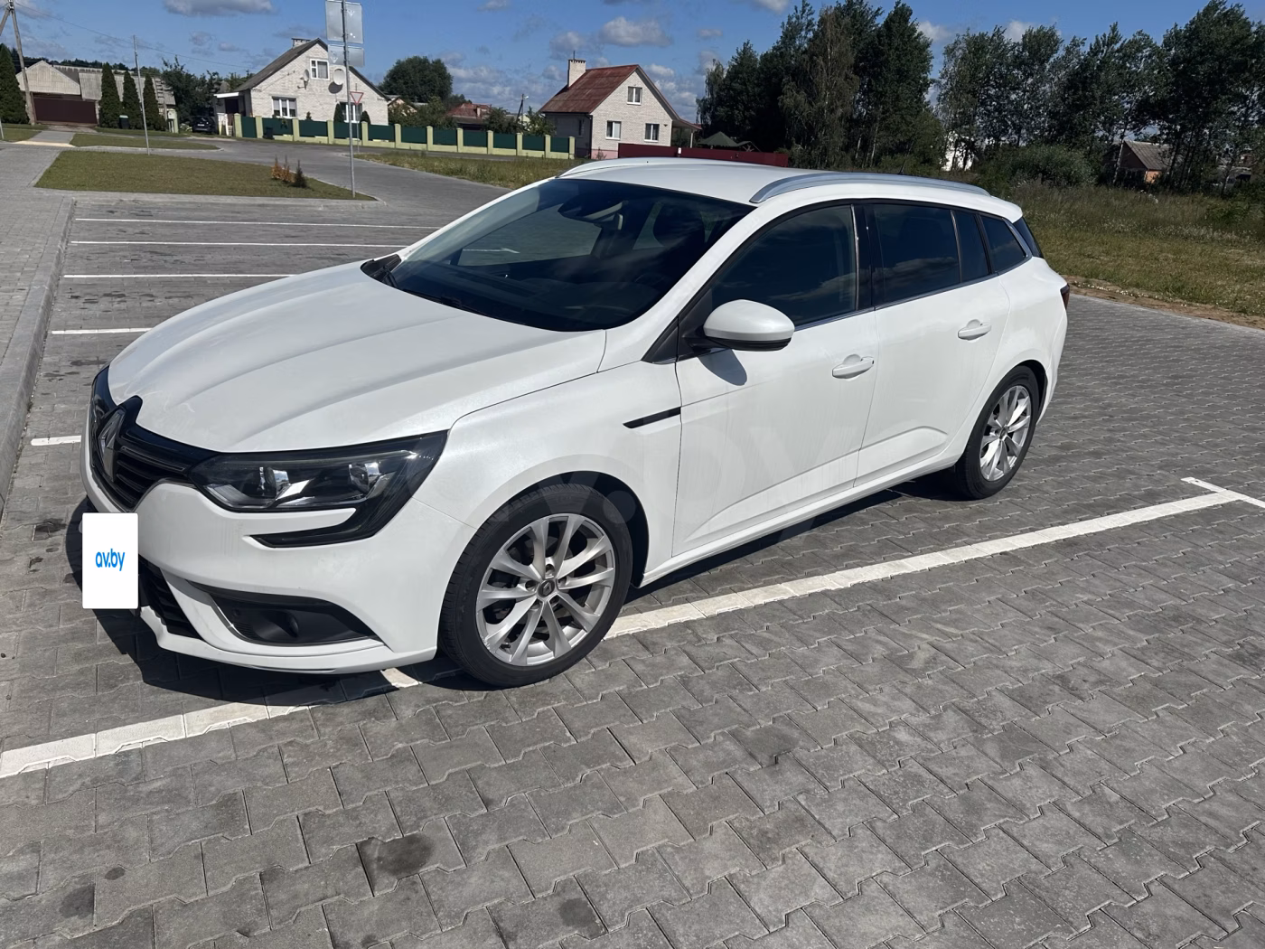 Renault Megane фото 9