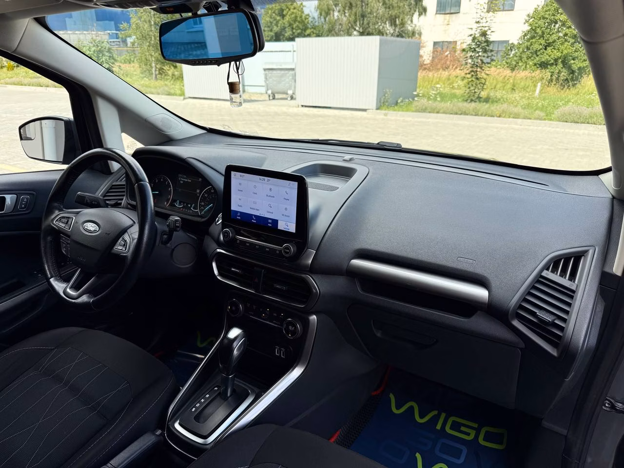 Ford EcoSport фото 19