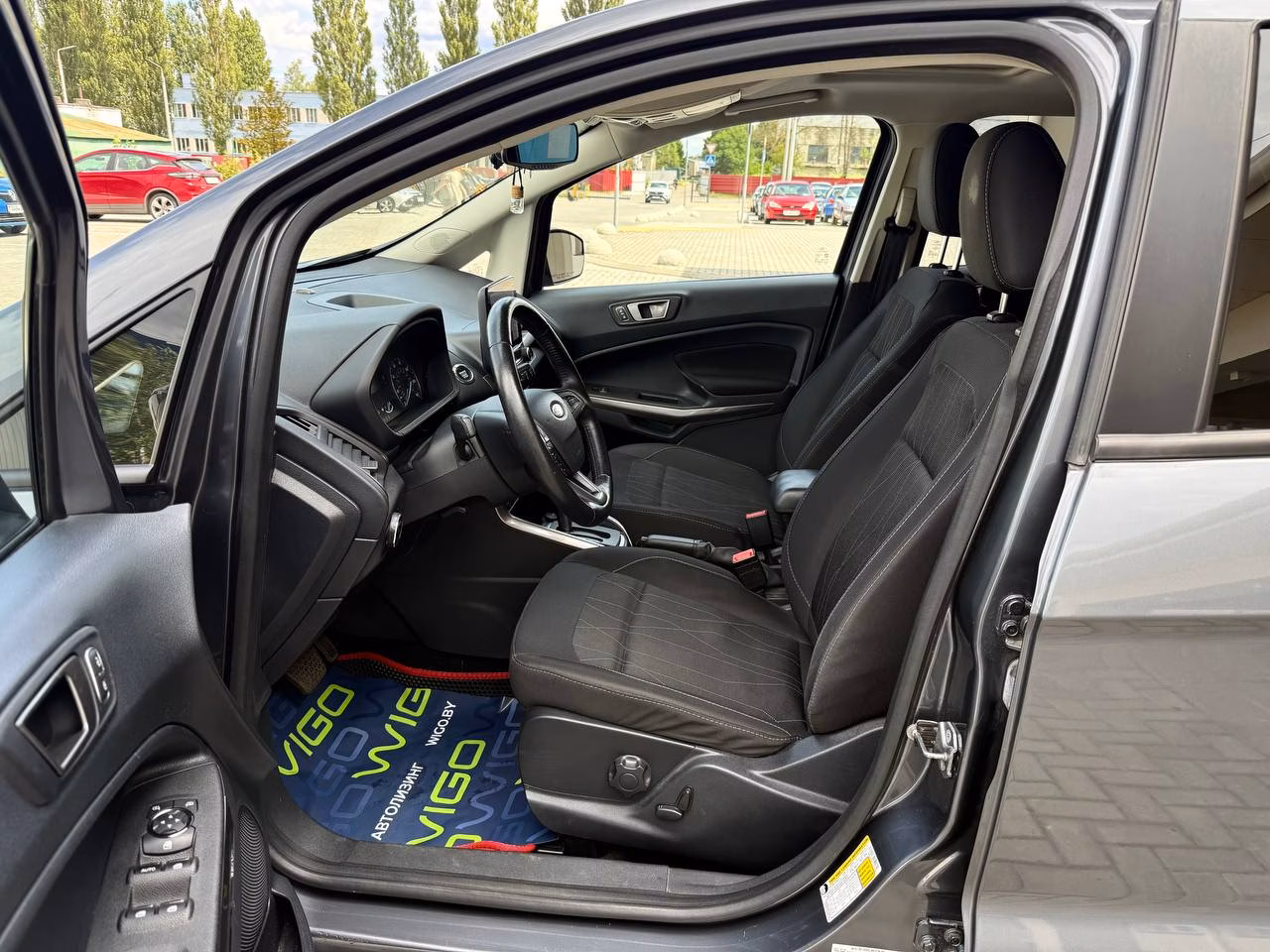 Ford EcoSport фото 14