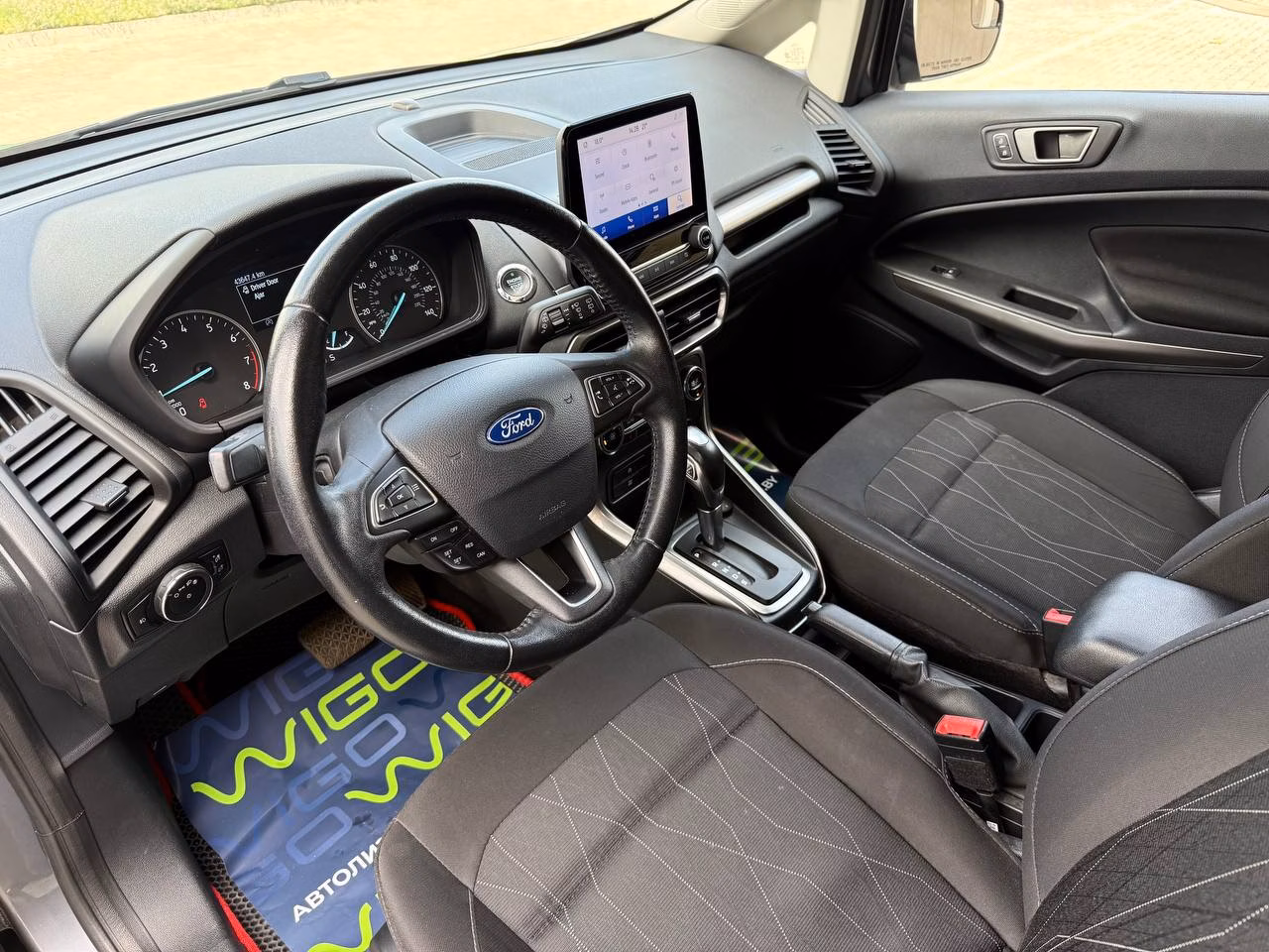 Ford EcoSport фото 15