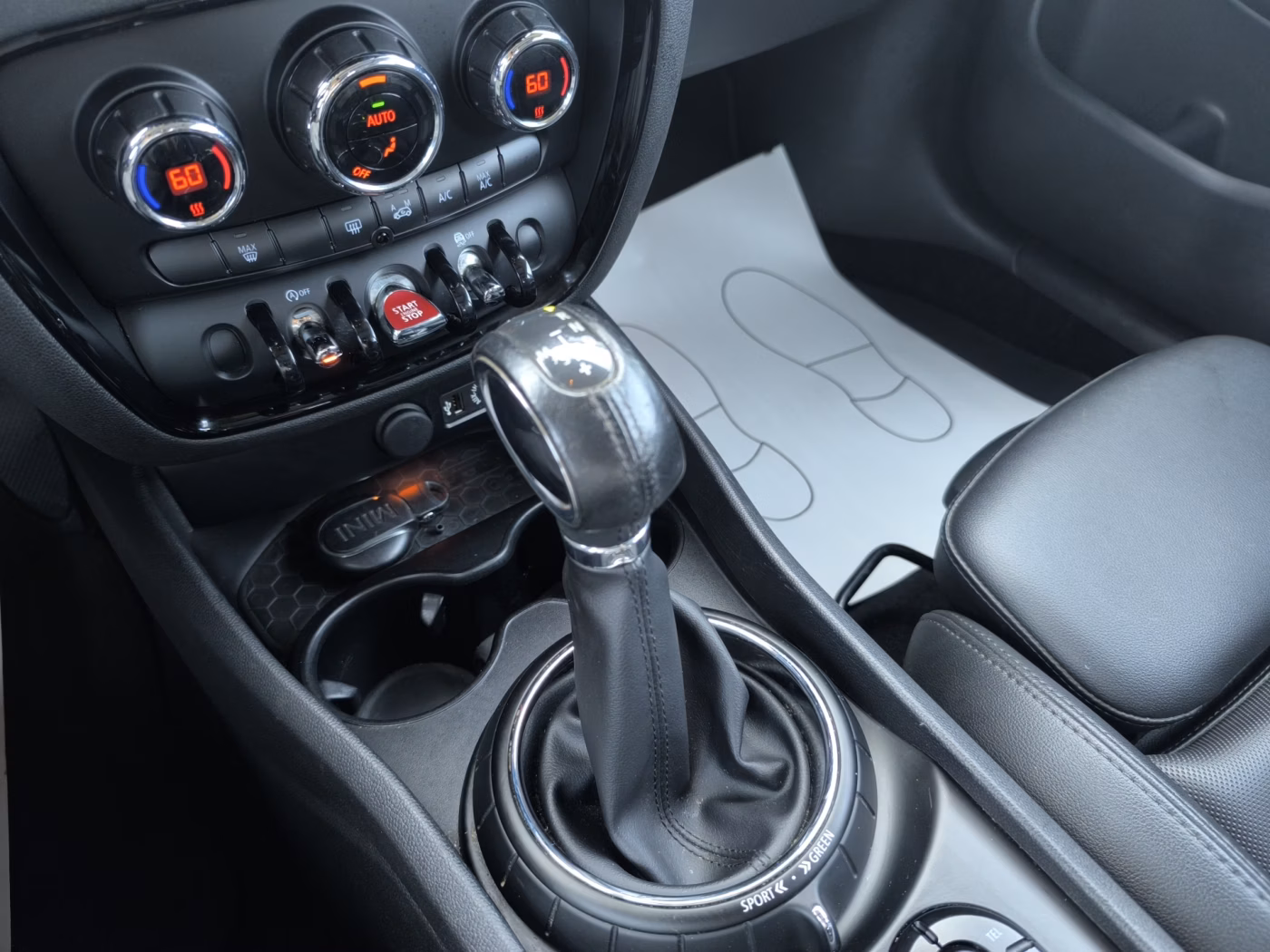 MINI Clubman фото 18