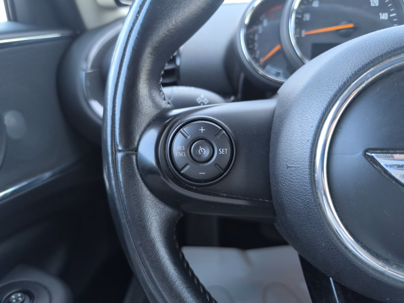 MINI Clubman фото 22