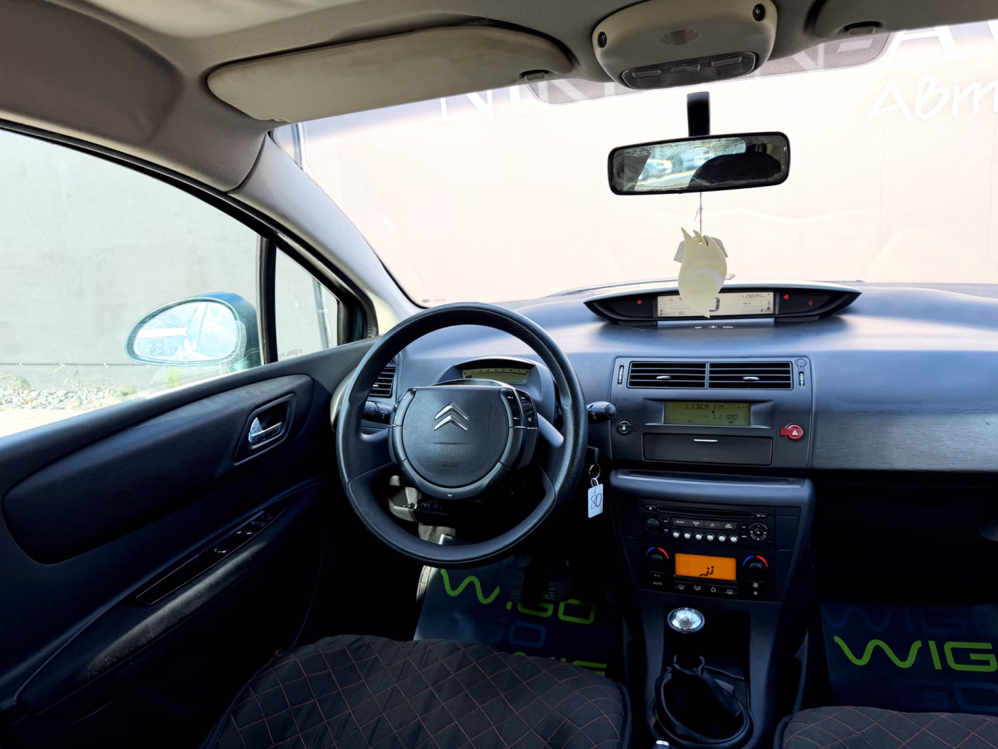 Citroen C4 фото 12