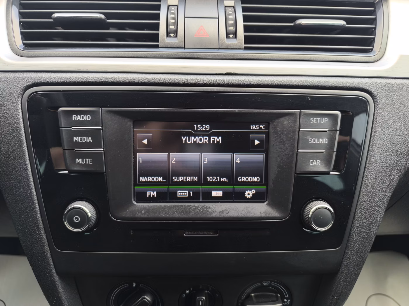 Skoda Rapid фото 20