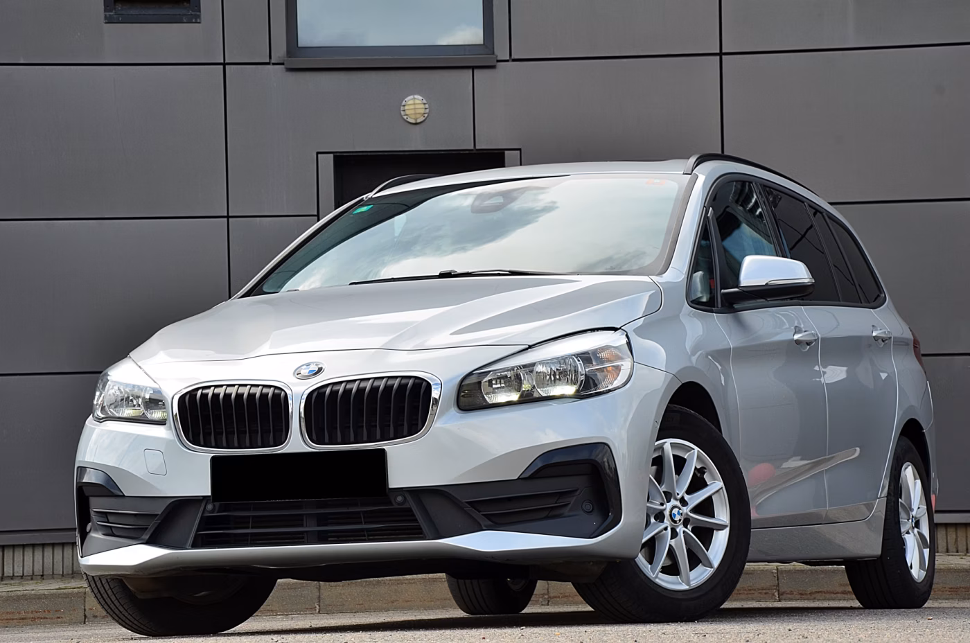 BMW 2 серия Gran Tourer фото 2