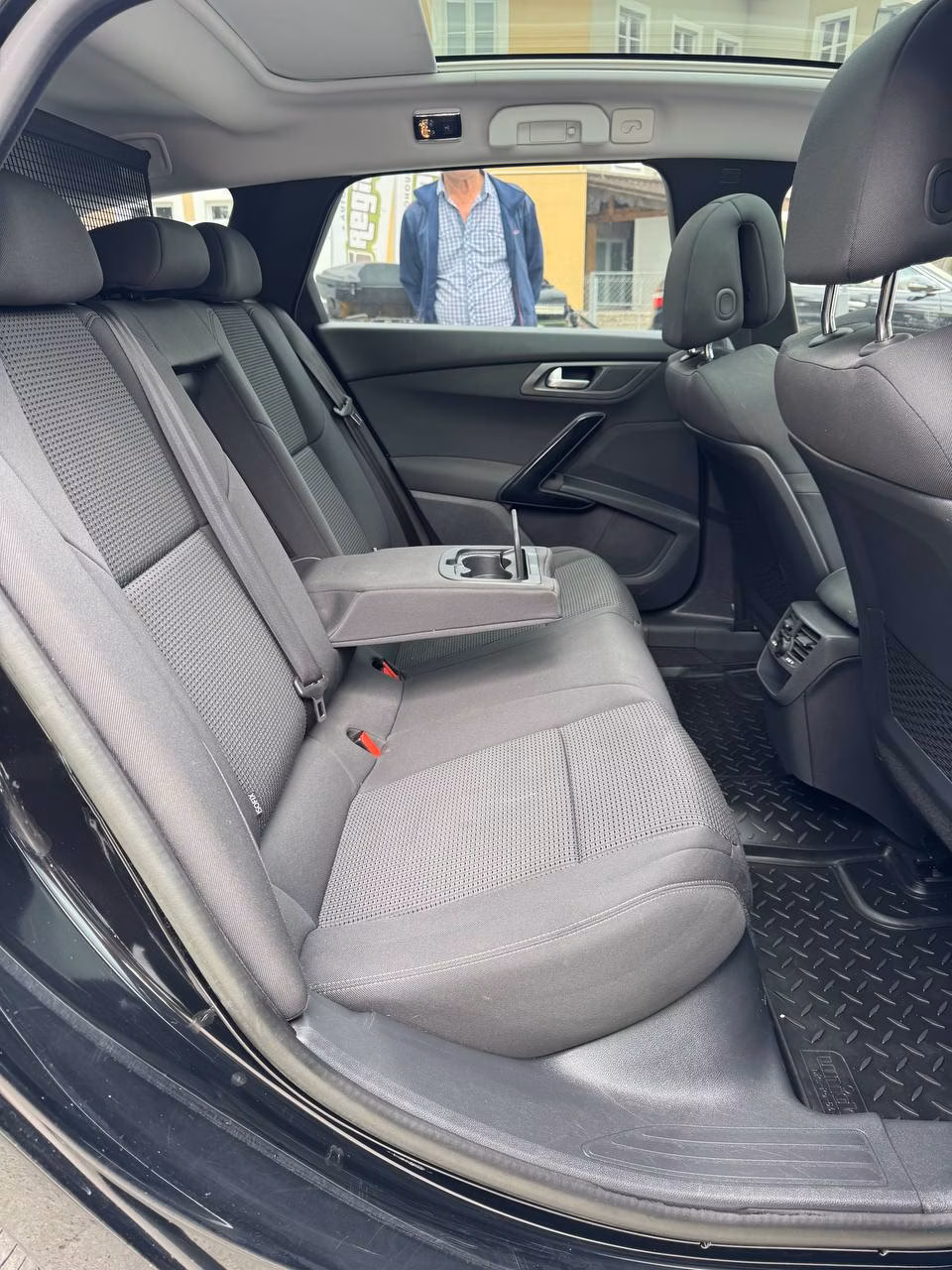 Peugeot 508 фото 12