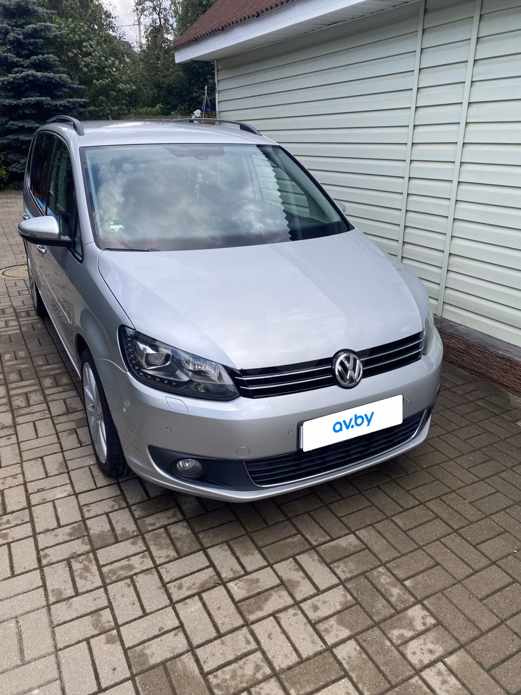 Volkswagen Touran фото 7