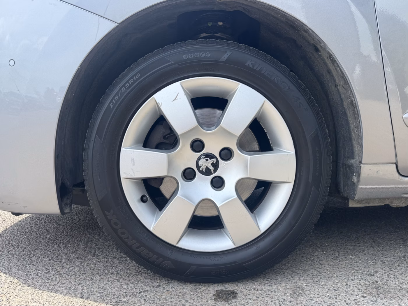 Peugeot 5008 фото 29