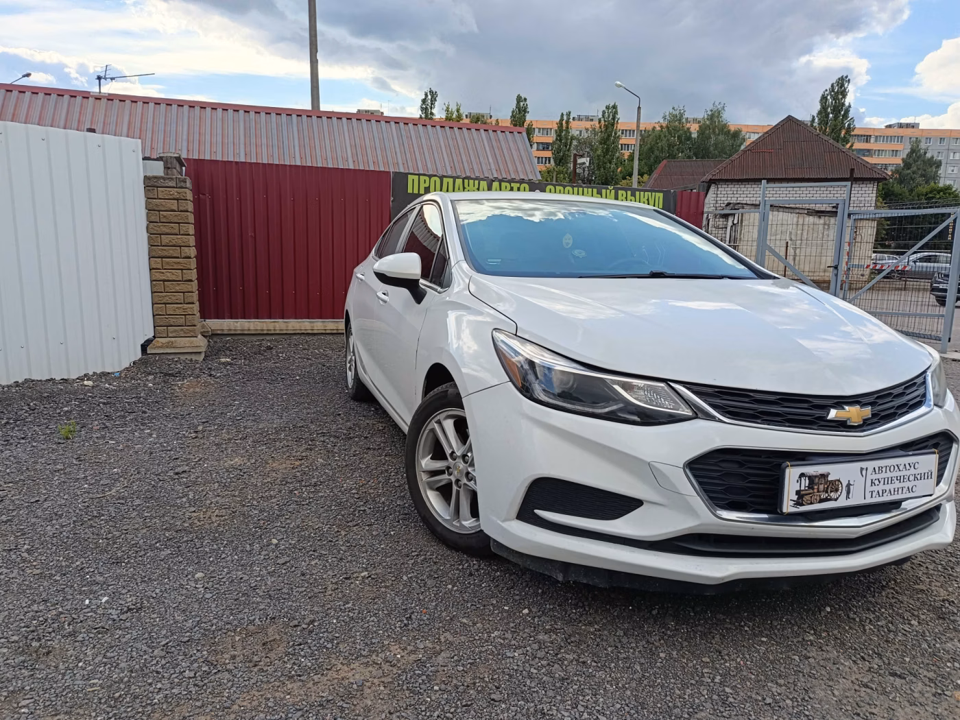 Chevrolet Cruze фото 2