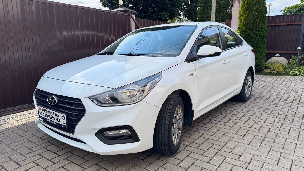 Hyundai Accent фото 18