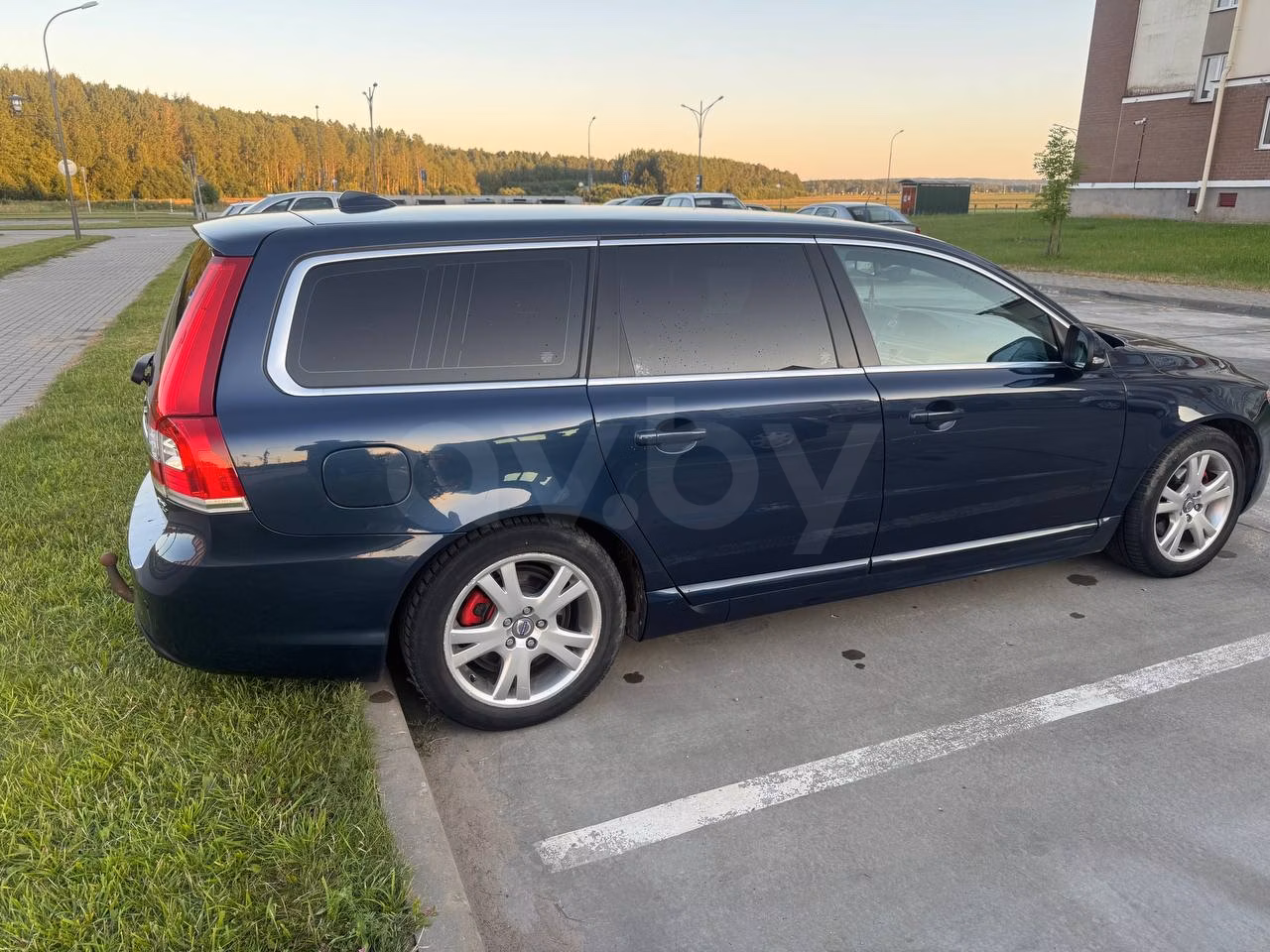 Volvo V70 фото 3