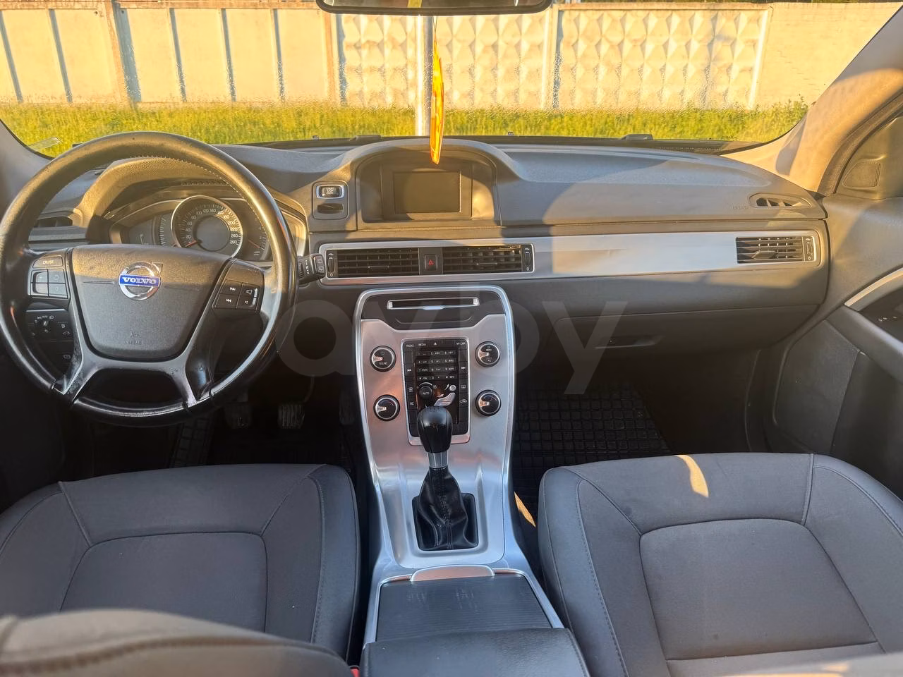 Volvo V70 фото 11
