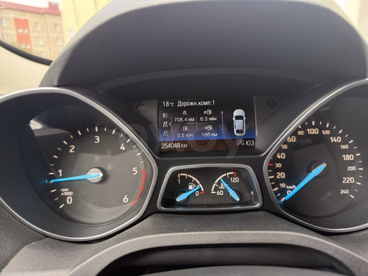 Ford Kuga фото 10