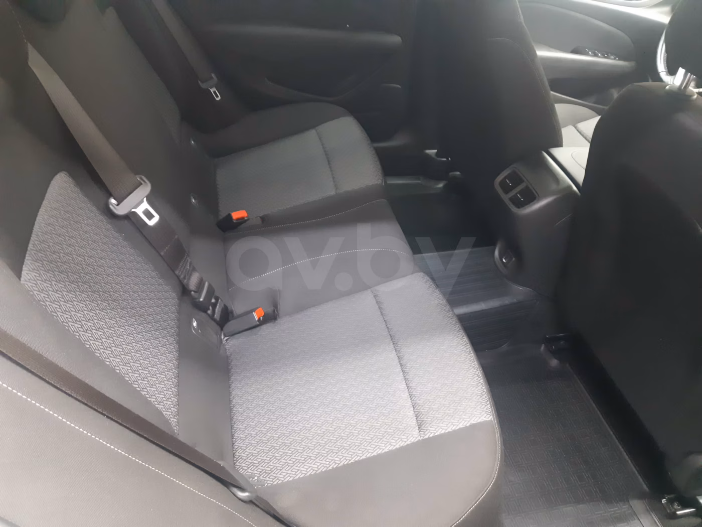 Opel Insignia фото 19