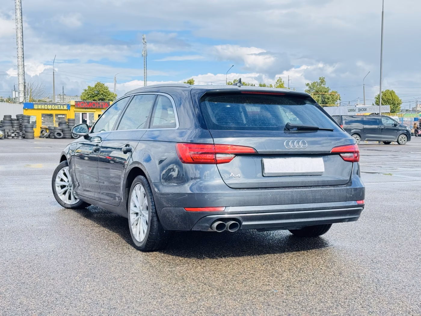 Audi A4 фото 4
