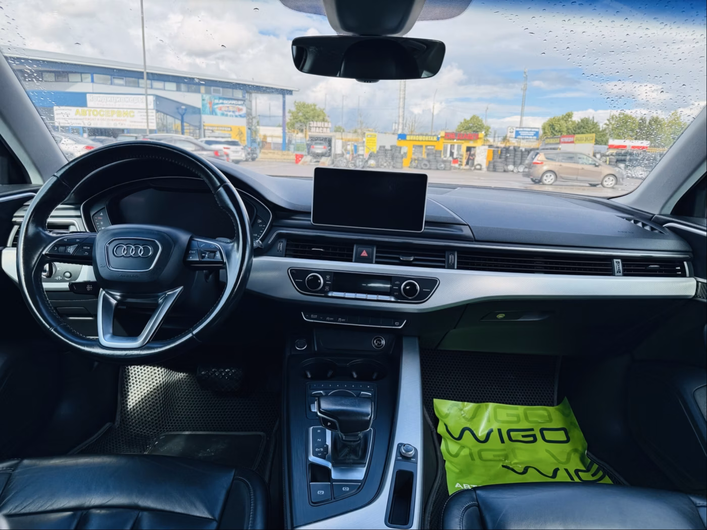 Audi A4 фото 9