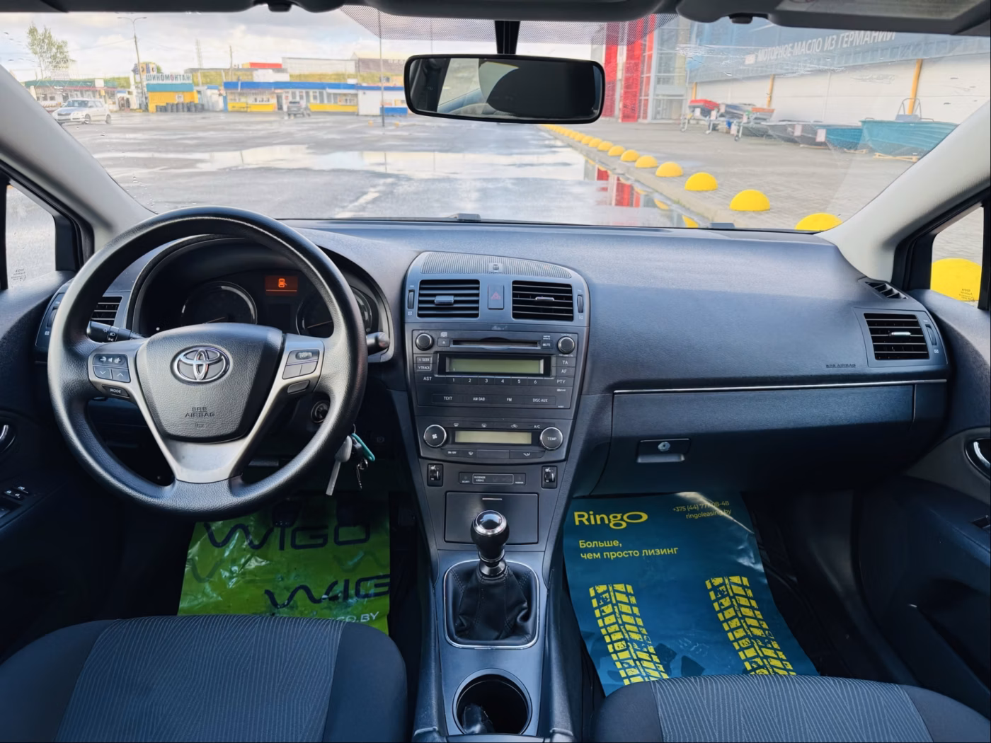 Toyota Avensis фото 9
