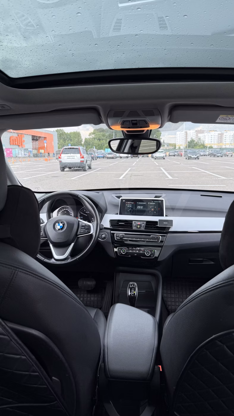 BMW X1 фото 9