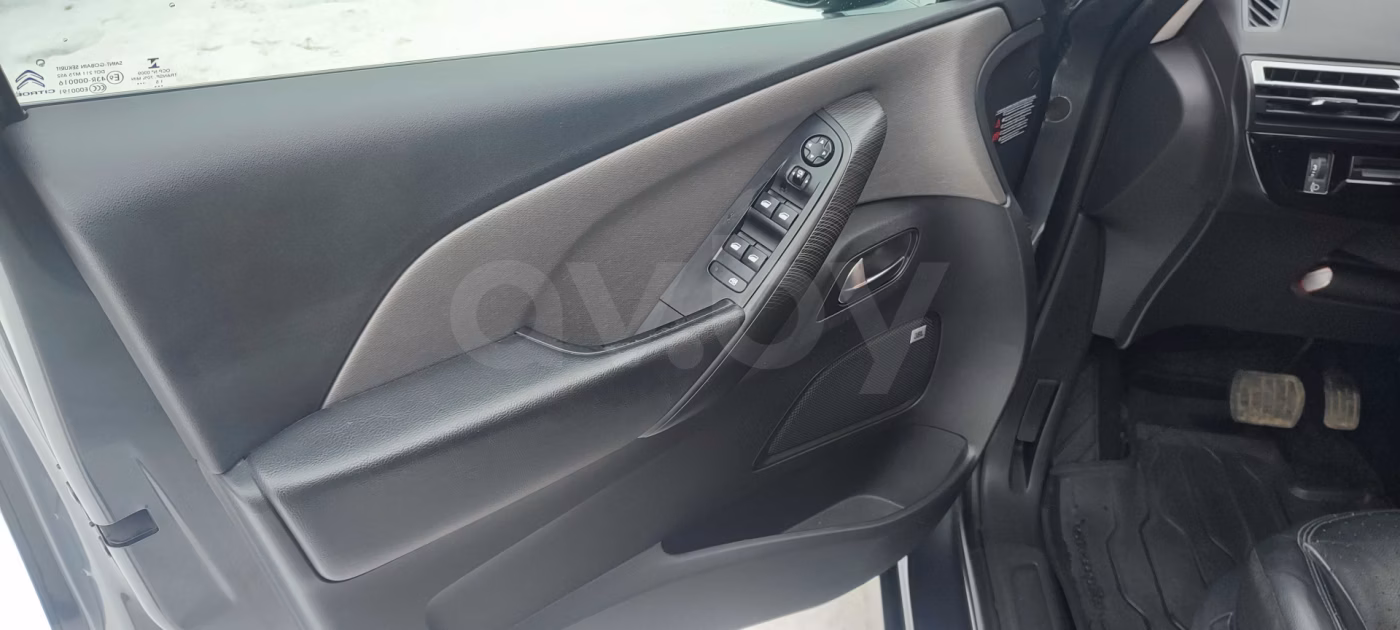 Citroen C4 Picasso фото 13