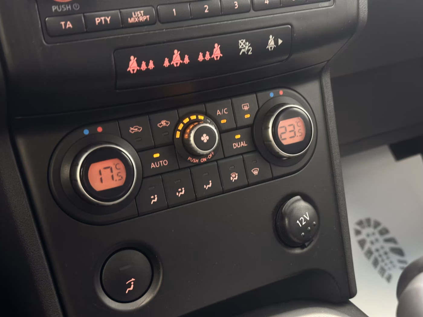 Nissan Qashqai фото 9