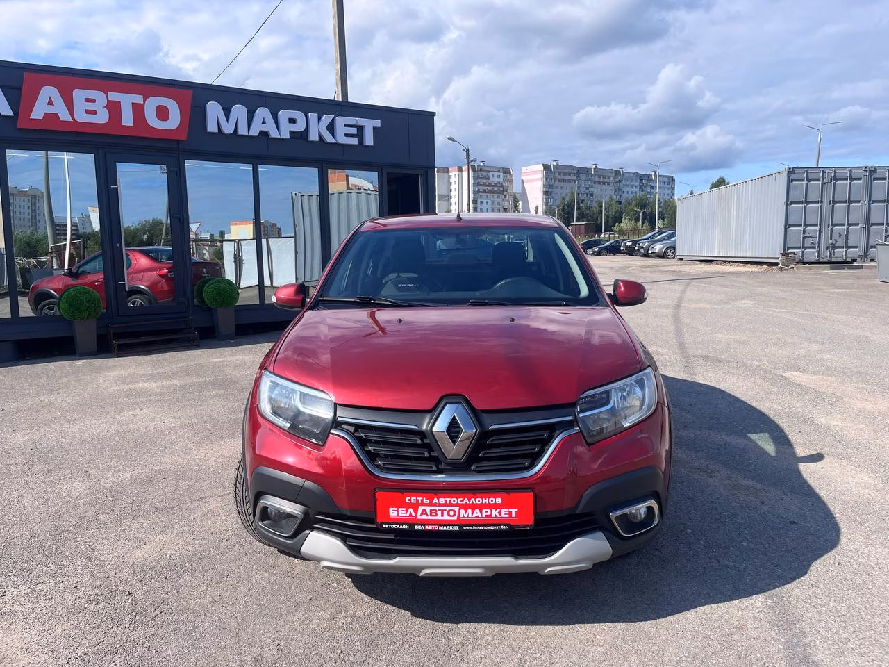 Renault Logan Stepway фото 2
